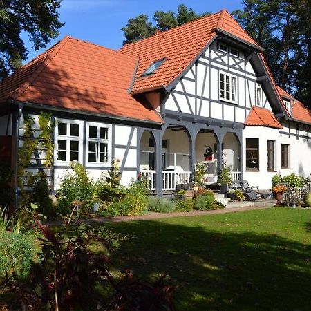 נויגלובסו Ferienwohnung Im Landhaus Labes מראה חיצוני תמונה