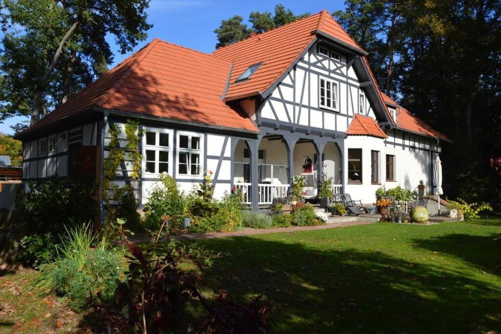 נויגלובסו Ferienwohnung Im Landhaus Labes מראה חיצוני תמונה